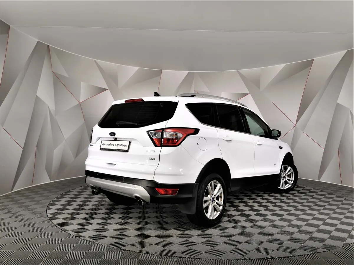 Ford Kuga 1.5 EcoBoost AT AWD (150 л.с.) Trend Plus Белый в АВИЛОН. Слайд №2