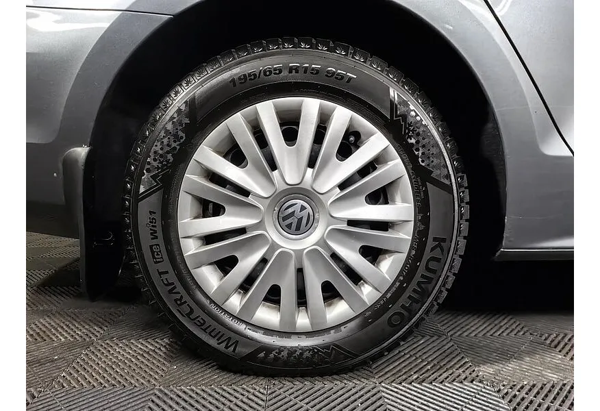 Volkswagen Jetta 1.6 AT (105 л.с.) Comfortline Серый в АВИЛОН. Слайд №16