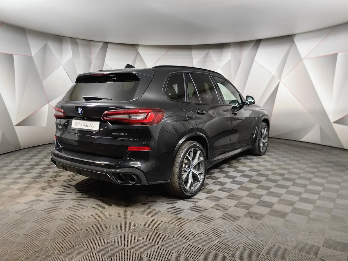 BMW X5 xDrive40d Steptronic (340 л.с.) Черный в АВИЛОН. Слайд №2