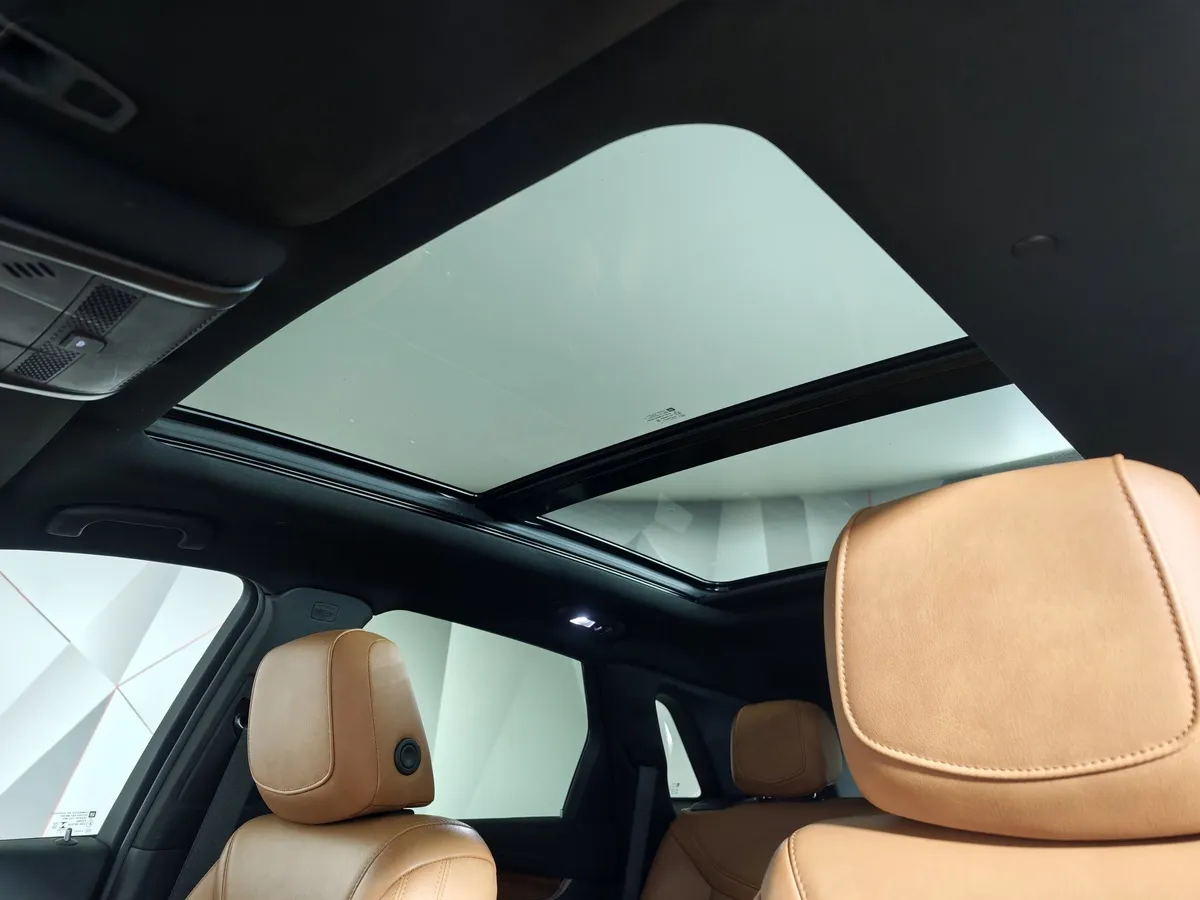 Cadillac XT5 2.0T АТ AWD (200 л.с.) Premium Luxury Белый в АВИЛОН. Слайд №21