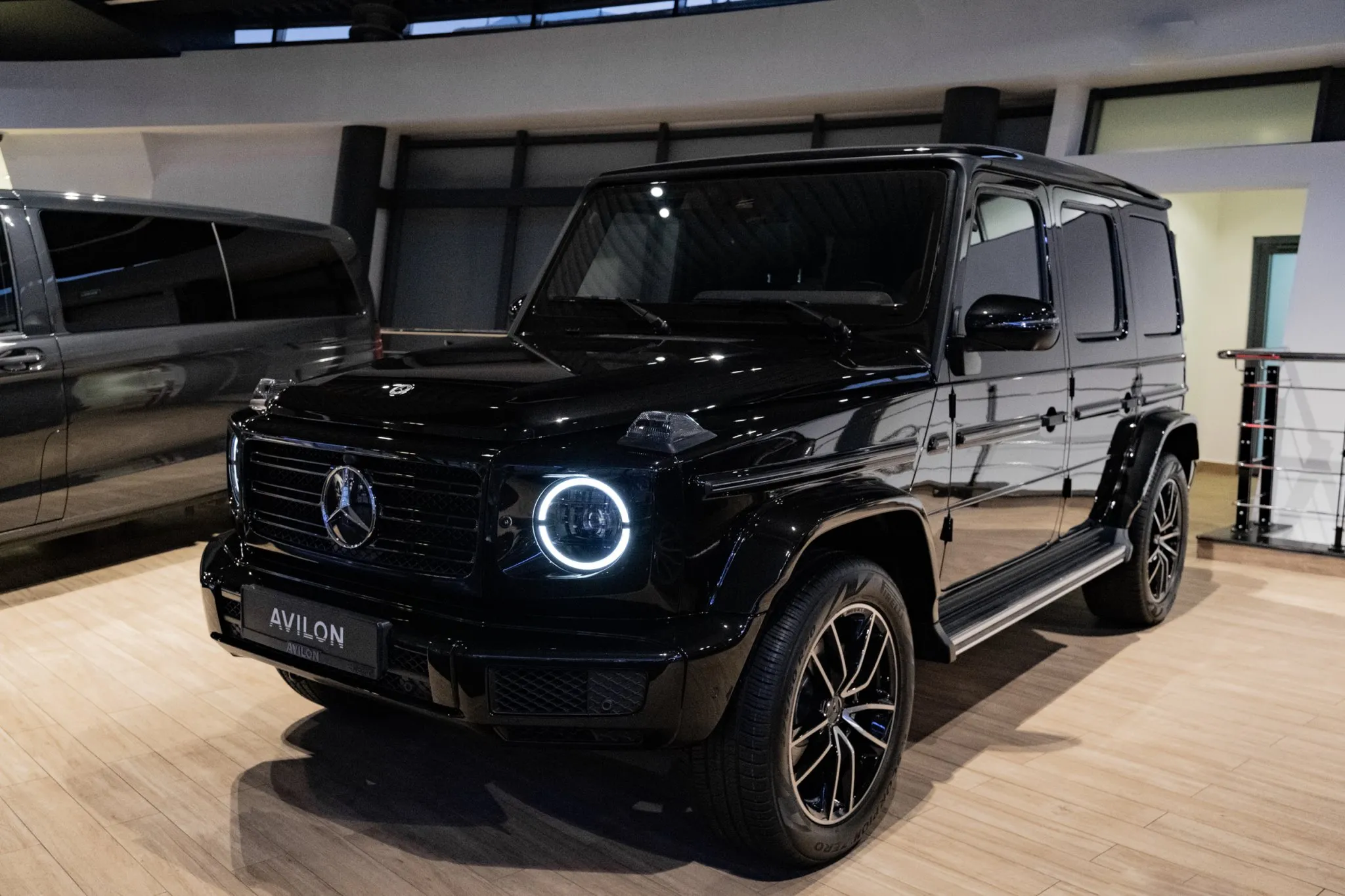 Mercedes-Benz G-Класс G 400 d 9G-Tronic 4Matic (330 л.с.) Черный в Москве №  0124110225. Купить Mercedes-Benz G-Класс I (W463) 4-й Рестайлинг Автомат  Дизельный. Цена 27845400