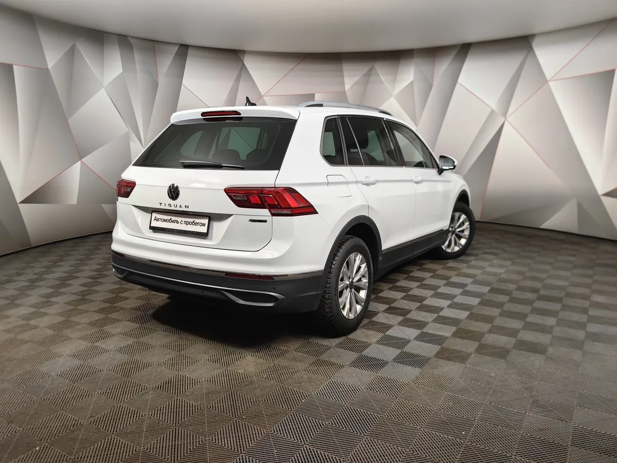 Volkswagen Tiguan 2.0 TSI 4Motion AT (180 л.с.) Status Белый в АВИЛОН. Слайд №2