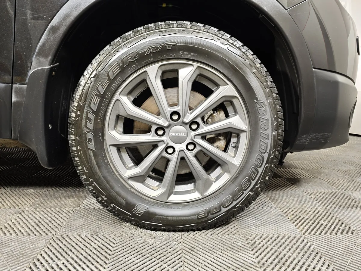 Nissan Qashqai 1.6 CVT FWD (117 л.с.) Черный в АВИЛОН. Слайд №9