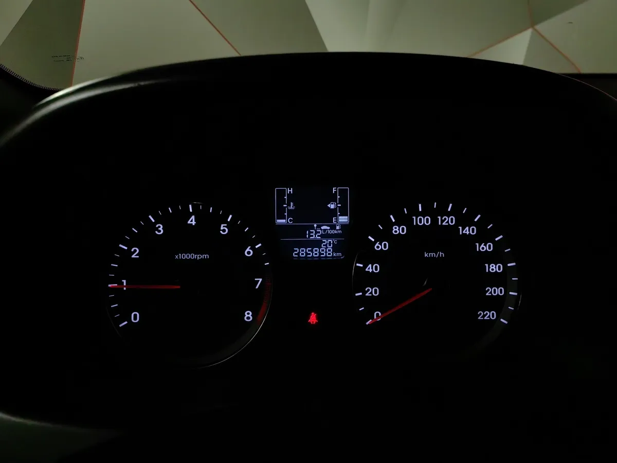 Hyundai Solaris 1.6 MT (123 л.с.) Active Plus Синий в АВИЛОН. Слайд №14