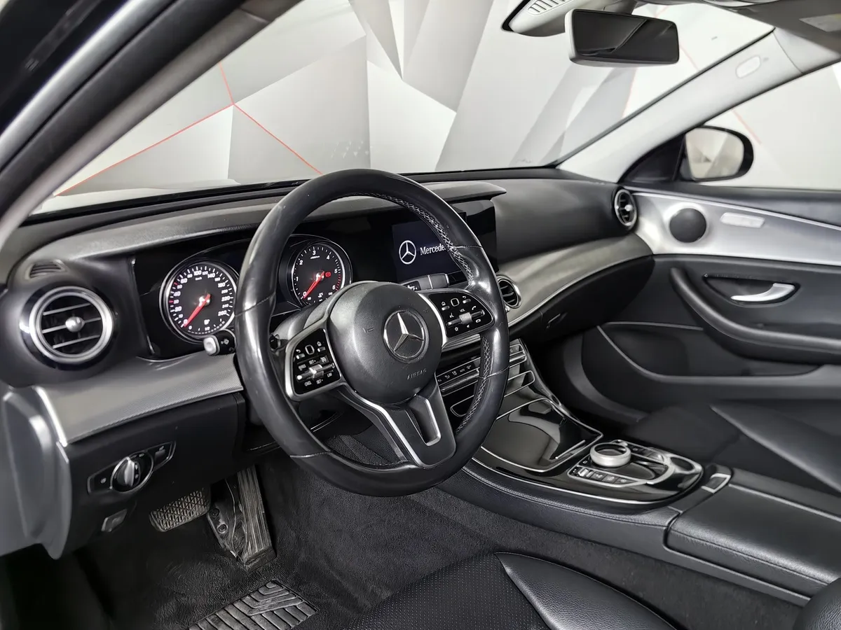 Mercedes-Benz E-Класс E 200 d 9G-TRONIC (150 л.с.) Premium Черный в АВИЛОН. Слайд №18