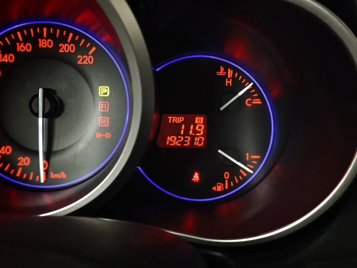 Mazda CX-7 2.5 AT (163 л.с.) Синий в АВИЛОН. Слайд №16
