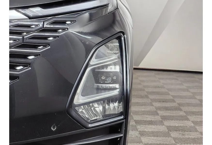 Omoda C5 1.6T DCT 4WD (150 л.с.) Supreme Черный в АВИЛОН. Слайд №10