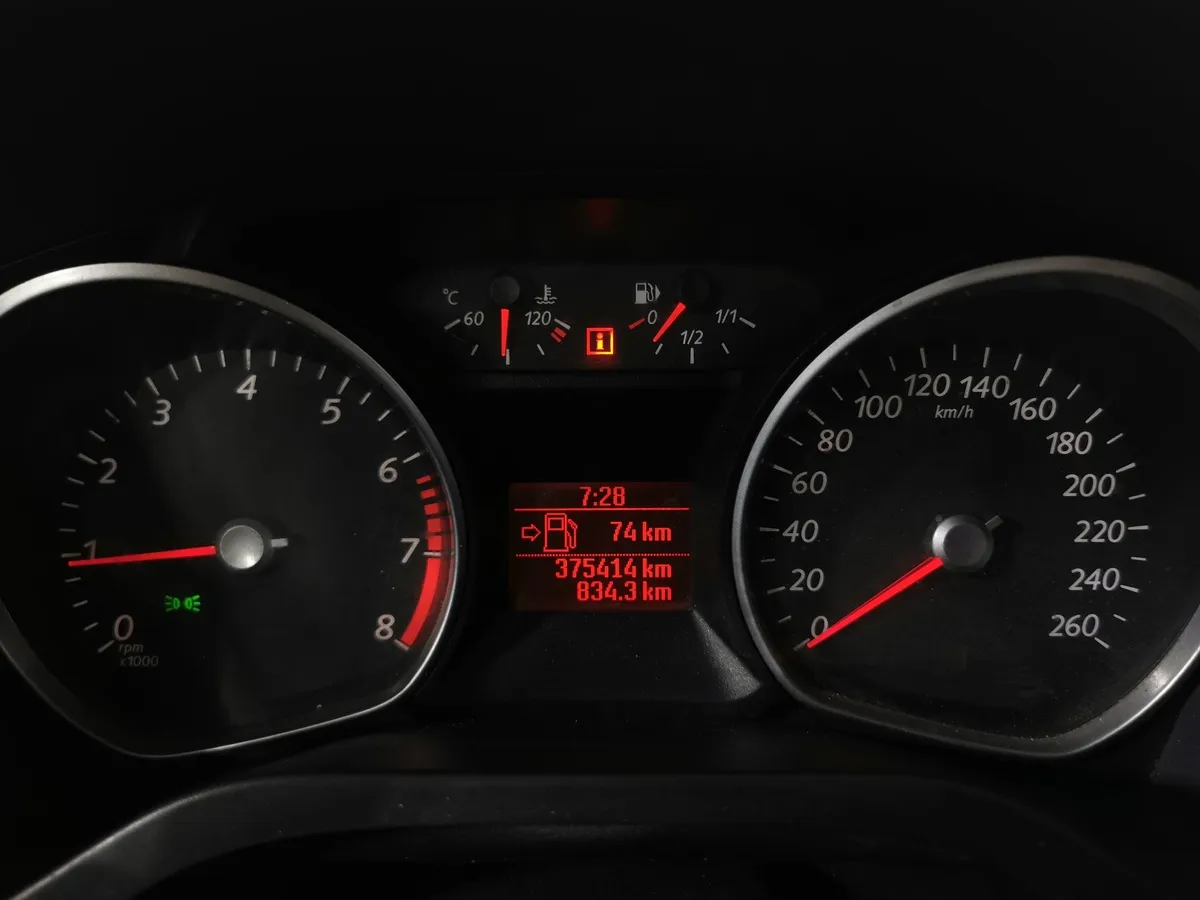Ford S-Max 2.0 MT (145 л.с.) Белый в АВИЛОН. Слайд №16