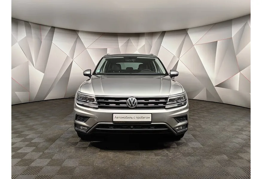 АВИЛОН - Volkswagen Tiguan 2.0 TSI 4Motion DSG (220 л.с.) Highline Серебристый - slide 4
