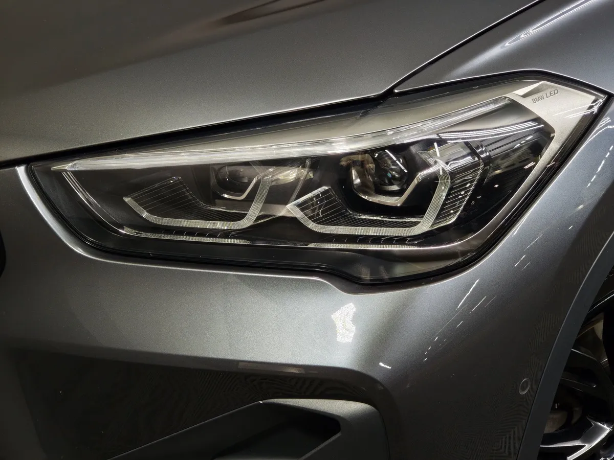 BMW X1 18i sDrive (140 л.с.) Advantage Серый в АВИЛОН. Слайд №8