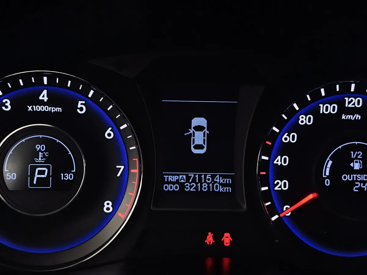 Hyundai i40 2.0 AT (150 л.с.) Comfort Черный в АВИЛОН. Слайд №18