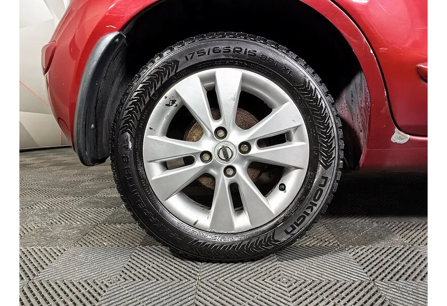 Nissan Note 1.6 AT (110 л.с.) Luxury Красный в АВИЛОН. Слайд №9