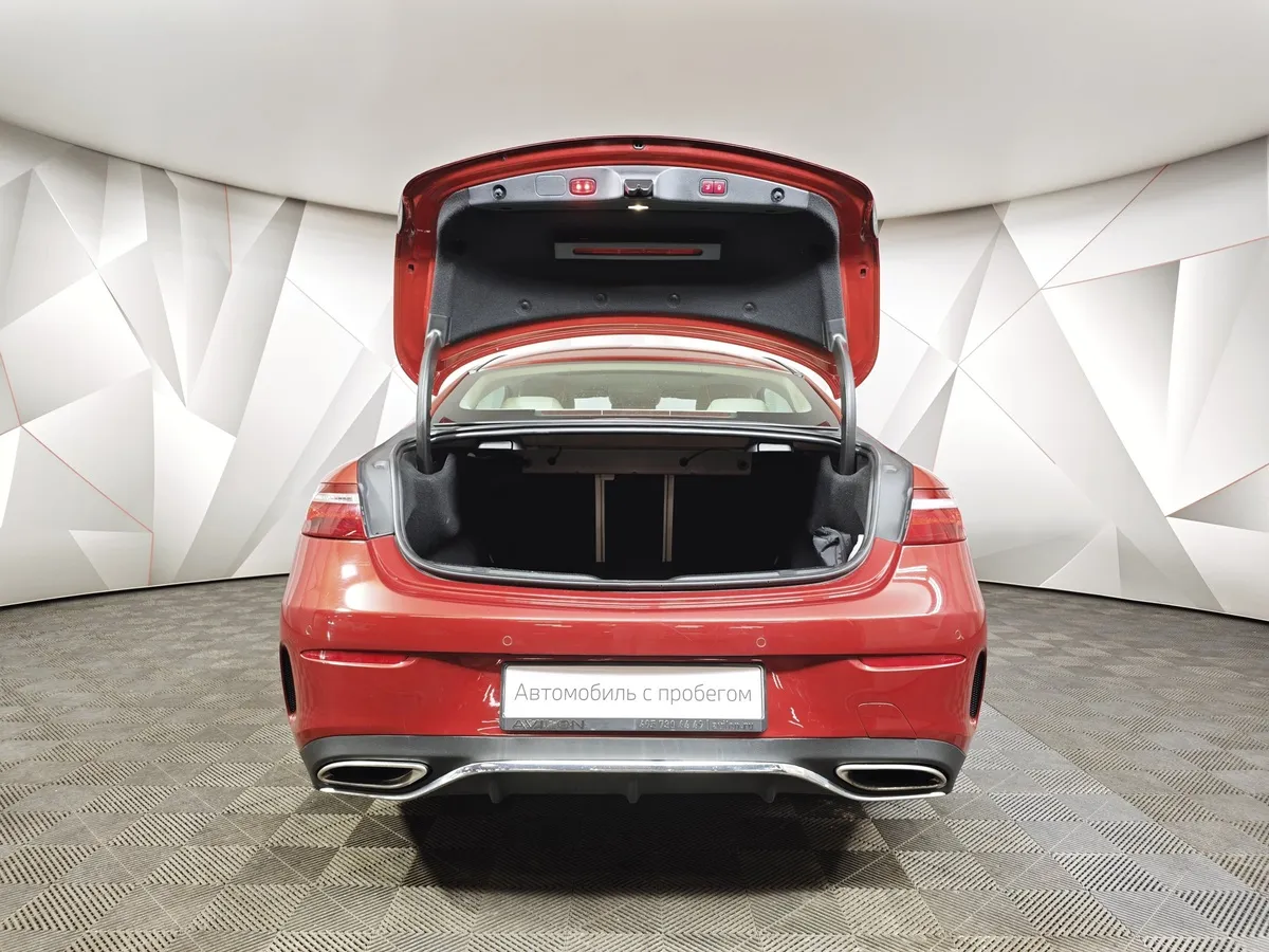 Mercedes-Benz E-Класс E 200 4MATIC G-TRONIC (184 л.с.) Sport Красный в АВИЛОН. Слайд №11