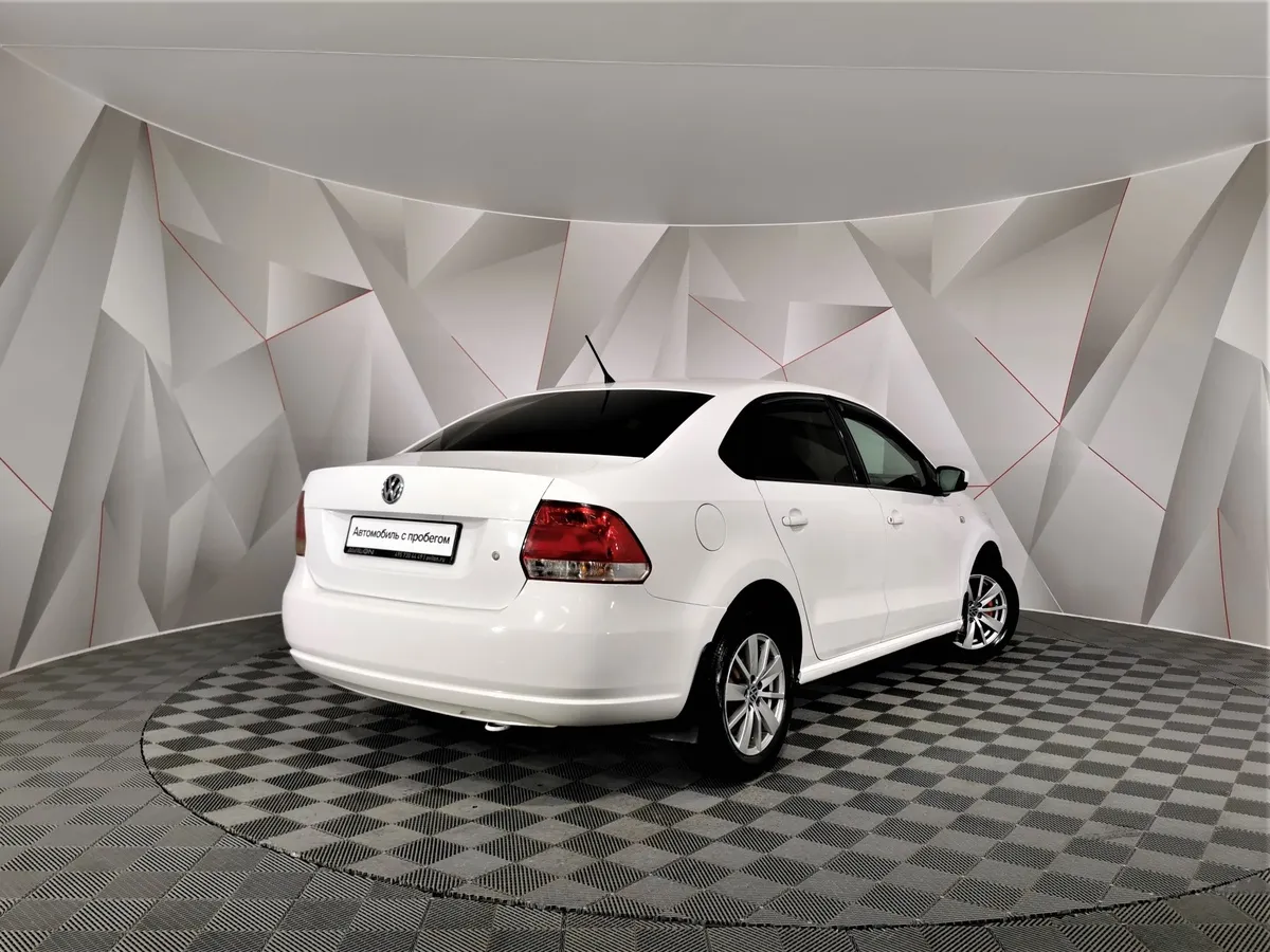 Volkswagen Polo 1.6 Tiptronic (105 л.с.) Comfortline Белый в АВИЛОН. Слайд №2