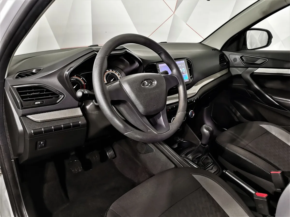 ВАЗ (Lada) Vesta 1.6 MT (106 л.с.) Белый в АВИЛОН. Слайд №18