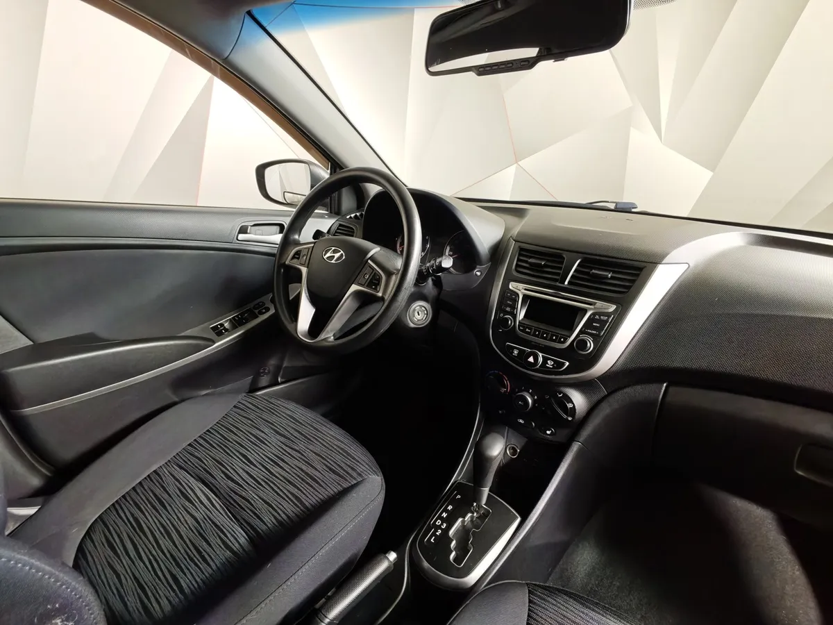 Hyundai Solaris 1.4 AT (107 л.с.) Classic Коричневый в АВИЛОН. Слайд №13