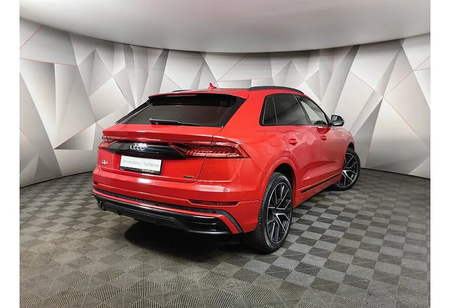 Audi Q8 45 TDI Tiptronic quattro (249 л.с.) Красный в АВИЛОН. Слайд №2