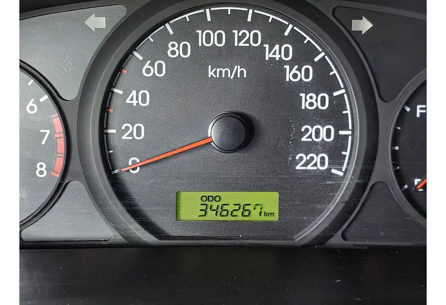 LIVE. Слайд №19