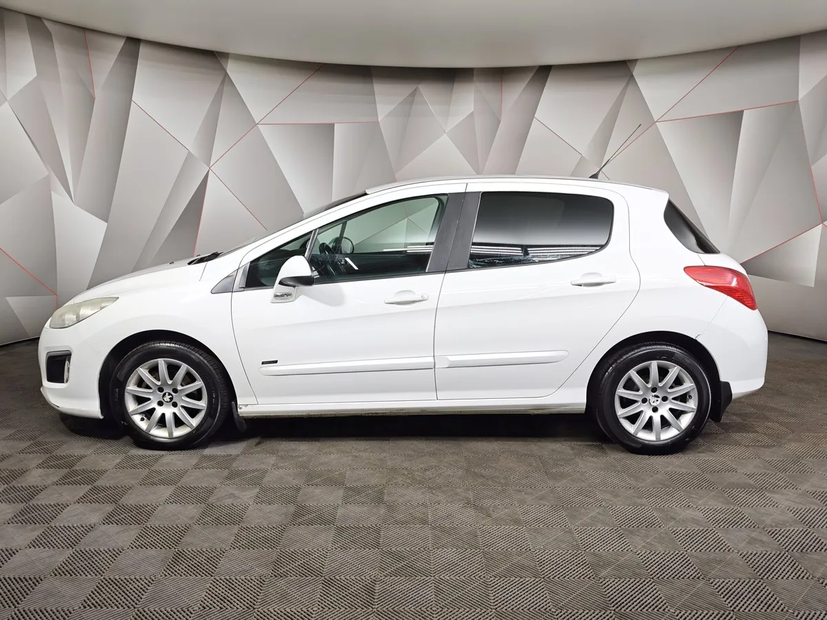 Peugeot 308 1.6 VTi AT (120 л.с.) Белый в АВИЛОН. Слайд №5
