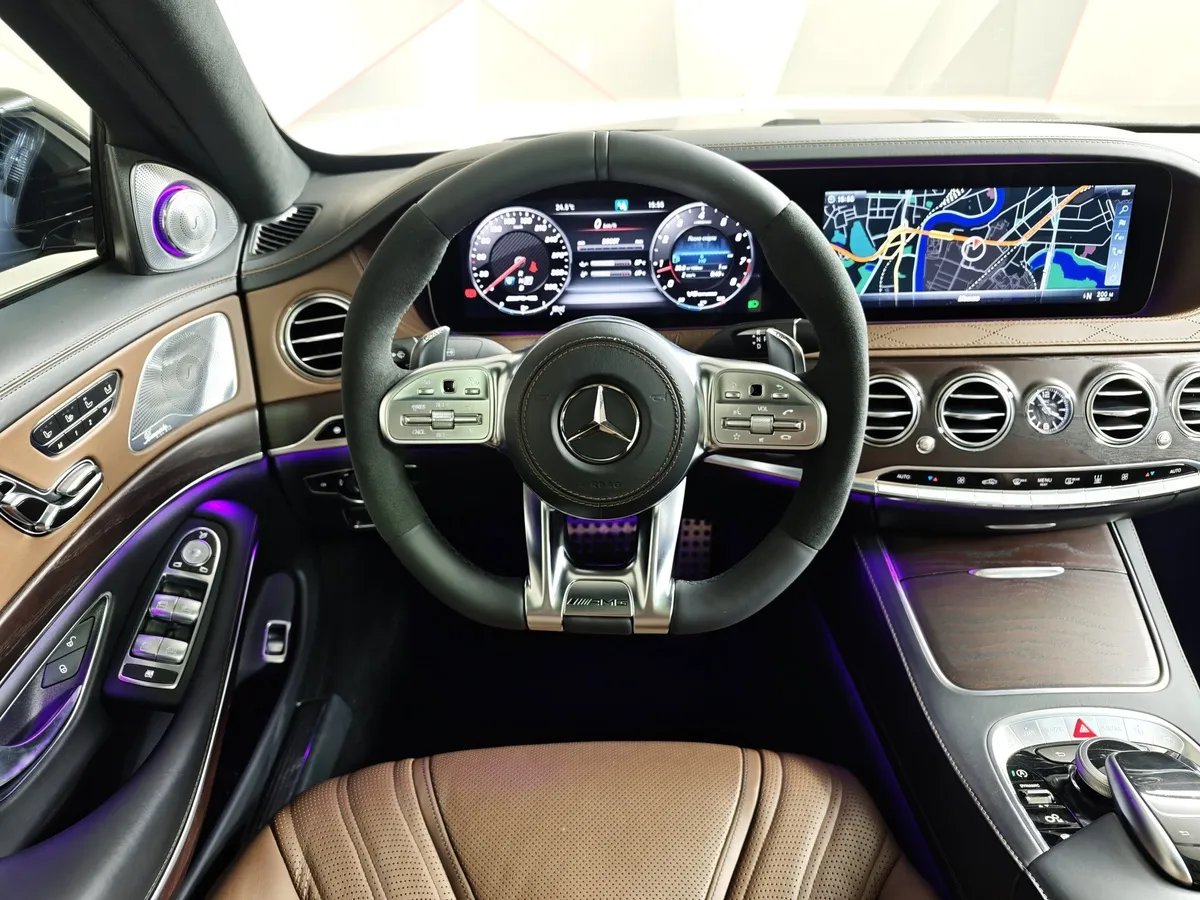 Mercedes-Benz S-Класс S 63 AMG 4Matic Speedshift Plus 7G-Tronic длинная база (585 л.с.) Черный в АВИЛОН. Слайд №19