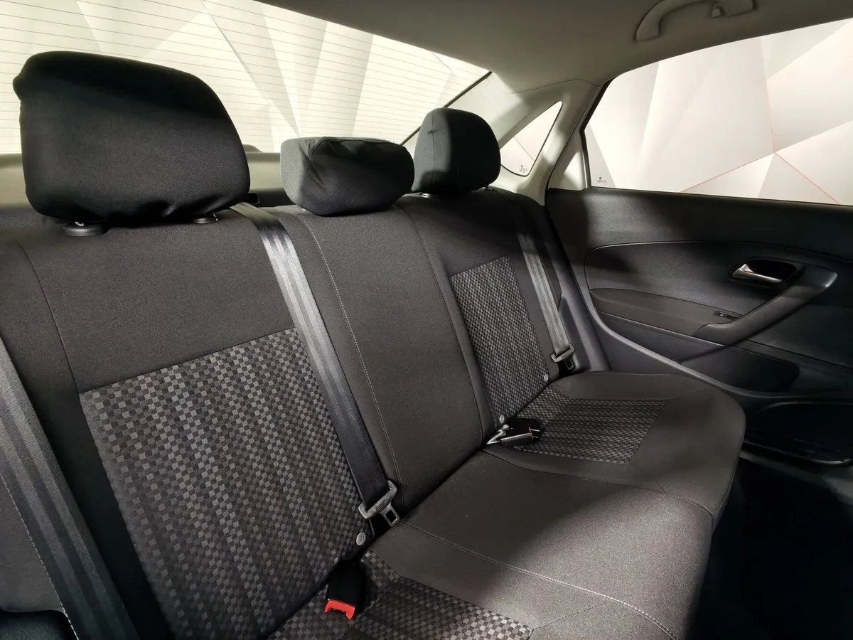 Volkswagen Polo 1.6 Tiptronic (105 л.с.) Comfortline Белый в АВИЛОН. Слайд №17