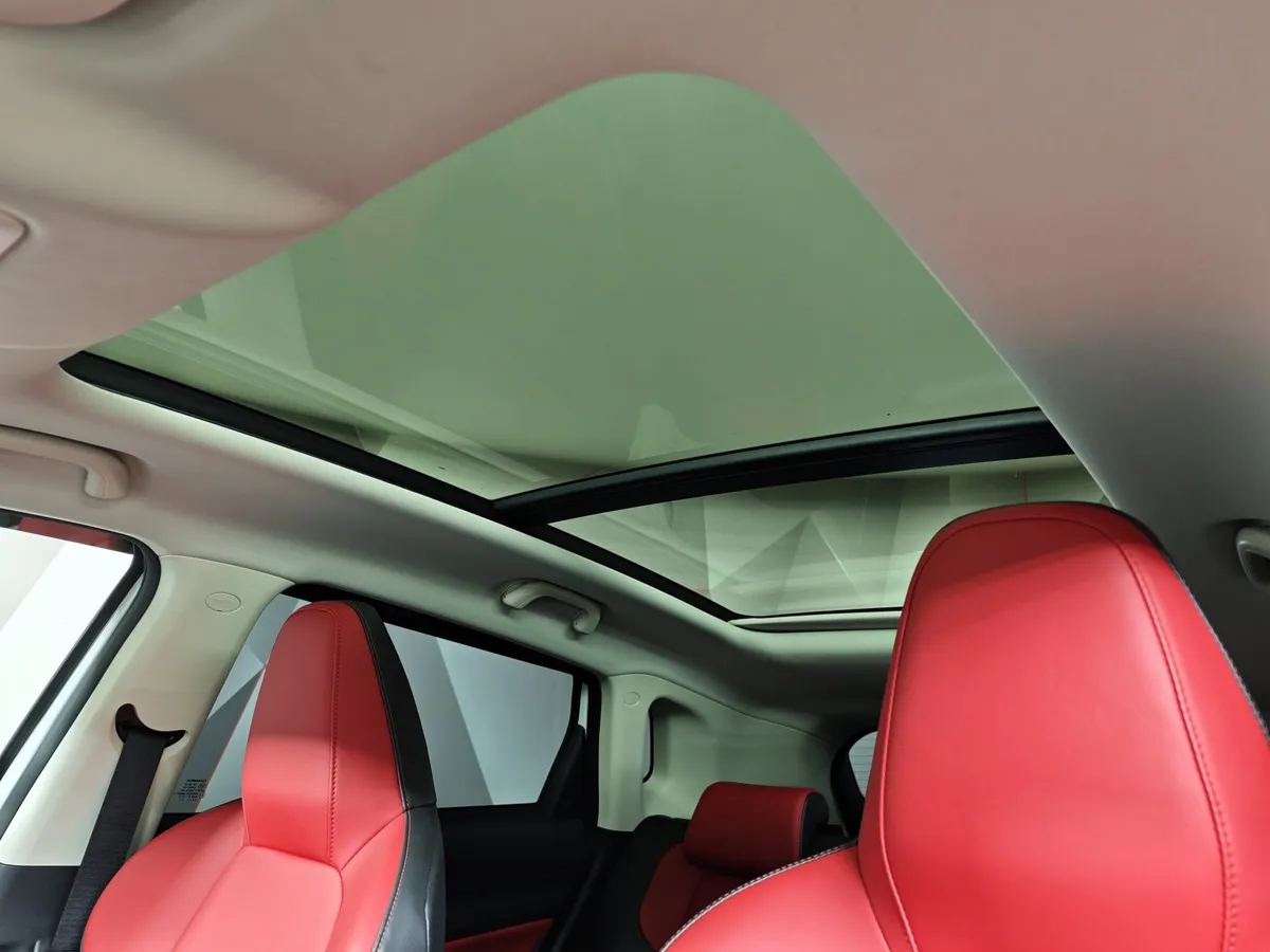 Changan UNI-S 1.5T 7DCT 2WD (181 л.с.) Tech Plus Белый в АВИЛОН. Слайд №22