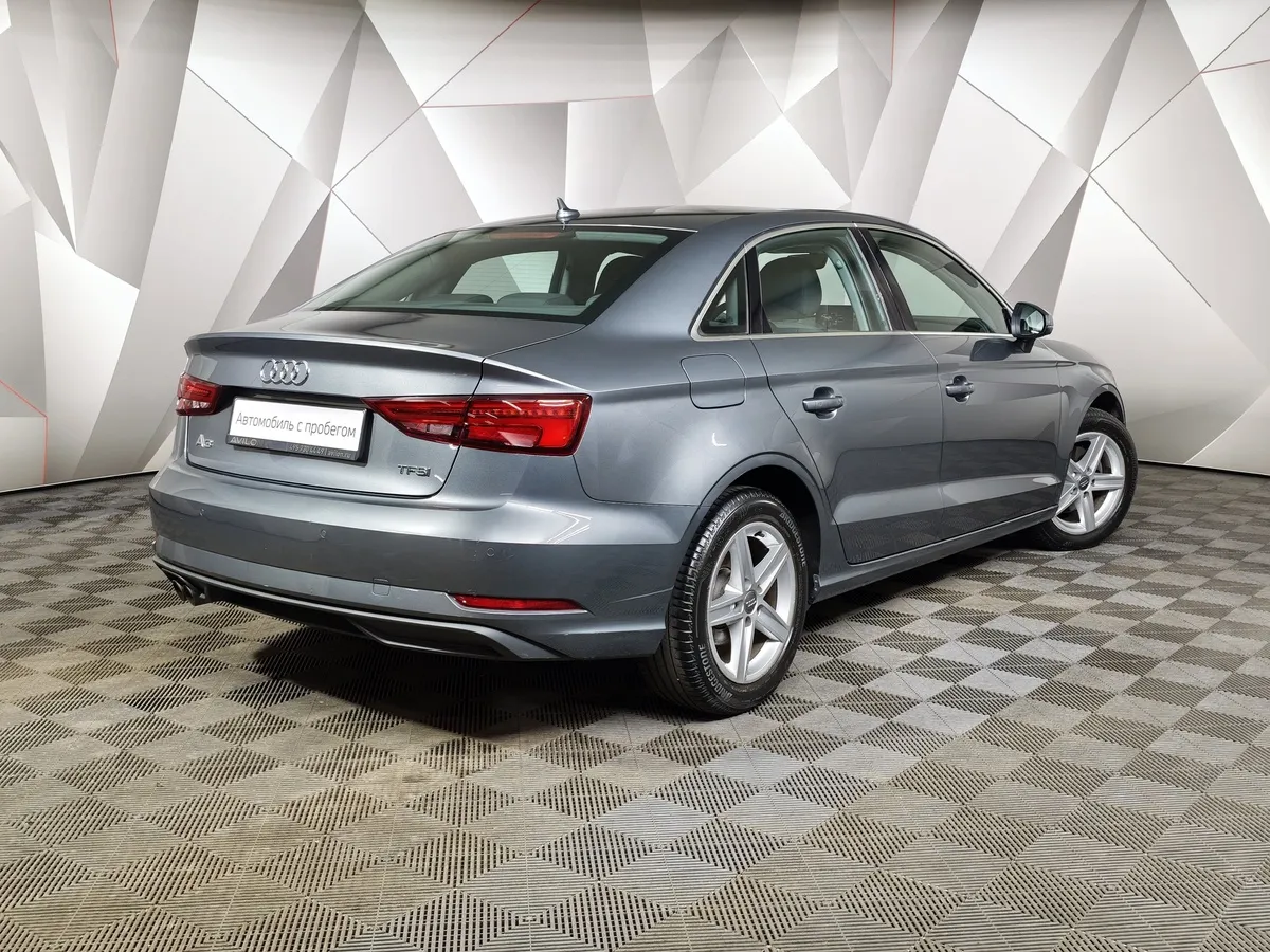 Audi A3 1.4 TFSI S-tronic (150 л.с.) Серый в АВИЛОН. Слайд №2