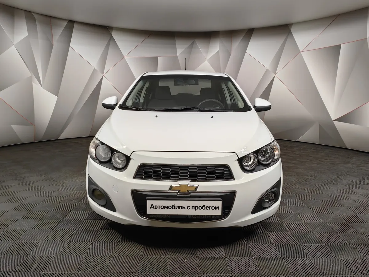 Chevrolet Aveo 1.6 AT (115 л.с.) Белый в АВИЛОН. Слайд №7
