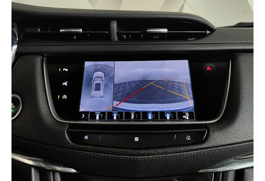 Cadillac XT5 2.0T АТ AWD (200 л.с.) Premium Luxury Белый в АВИЛОН. Слайд №24