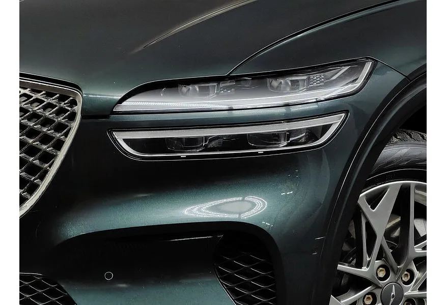 Genesis GV70 2.5T-GDI 8AT 4WD (249 л.с.) Advance + Smart Sense Зеленый в АВИЛОН. Слайд №10