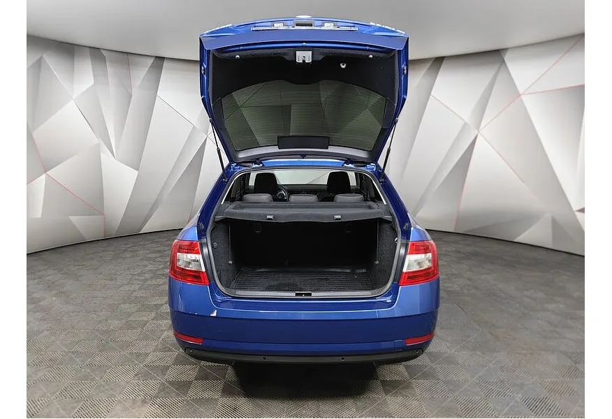 Skoda Octavia 1.6 AT (110 л.с.) Синий в АВИЛОН. Слайд №12