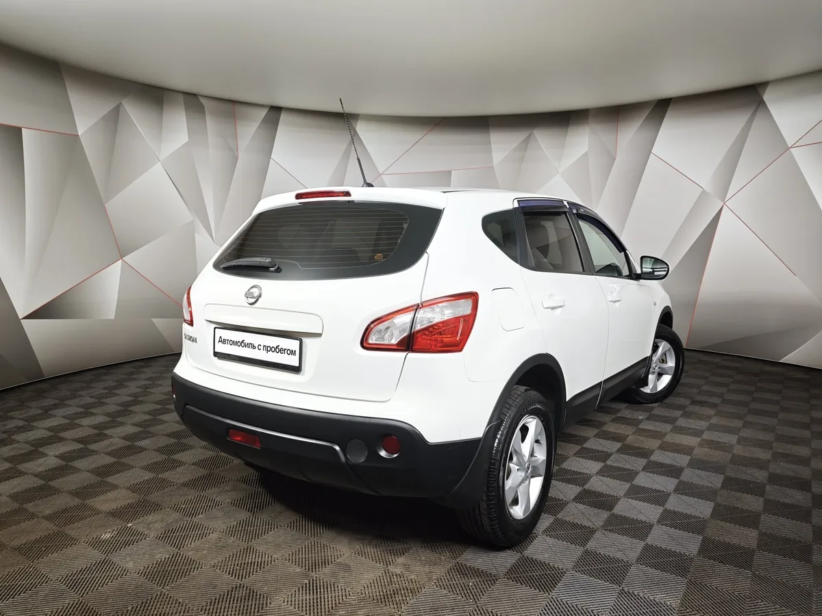 Nissan Qashqai 2.0 CVT AWD (141 л.с.) Белый в АВИЛОН. Слайд №2
