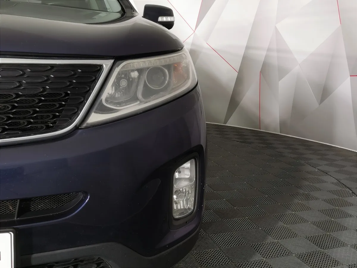 Kia Sorento 2.2 CRDi AT AWD (200 л.с.) Luxe Синий в АВИЛОН. Слайд №10