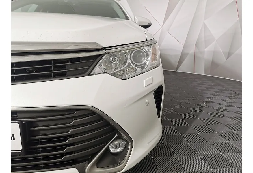 Toyota Camry 3.5 AT (249 л.с.) Белый в АВИЛОН. Слайд №10 Toyota Camry 3.5 AT (249 л.с.) Белый в АВИЛОН. Слайд №10