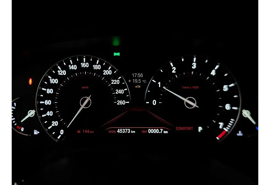 LIVE. Слайд №17