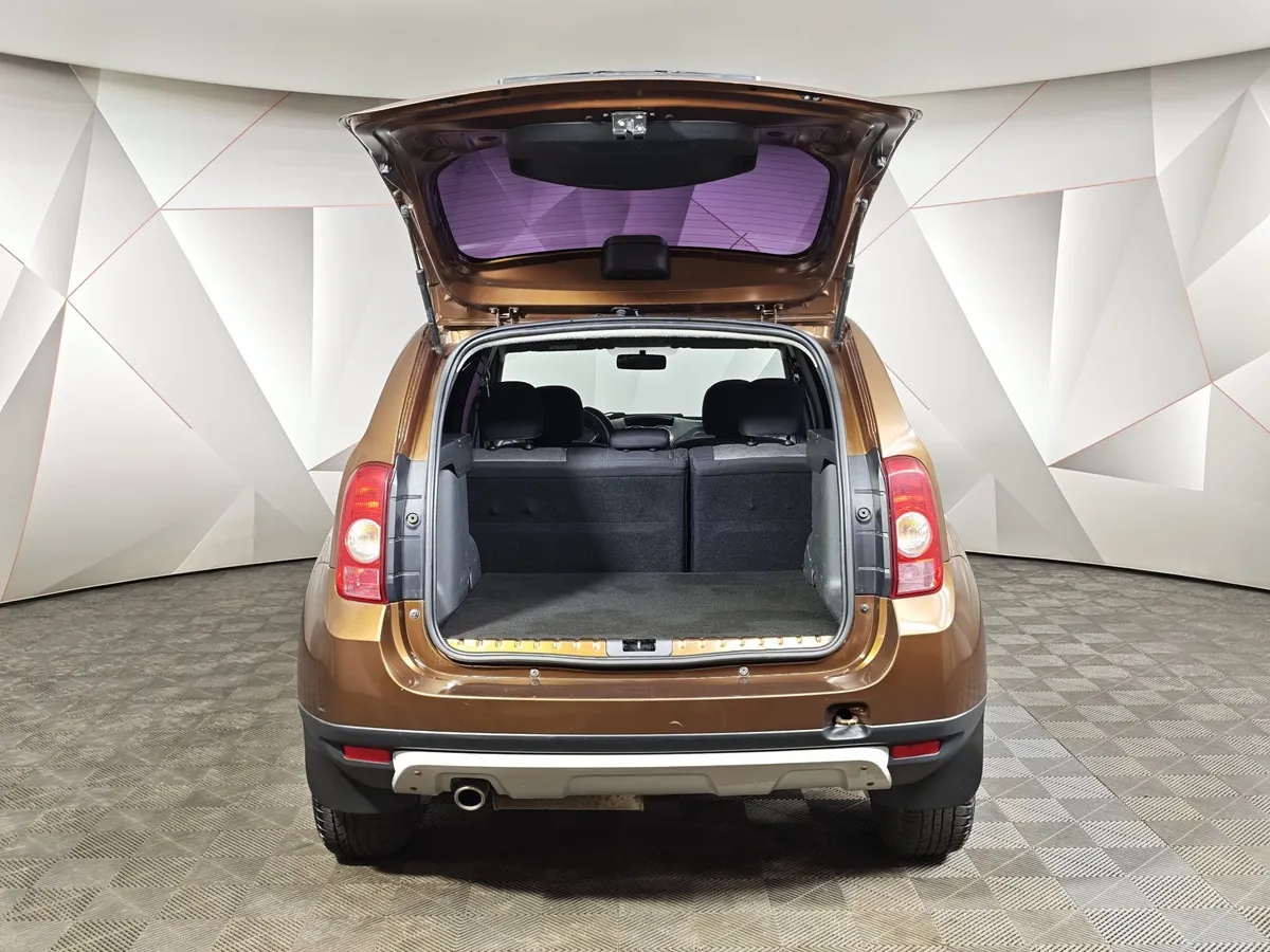 Renault Duster 2.0 MT 4x4 (143 л.с.) Коричневый в АВИЛОН. Слайд №11