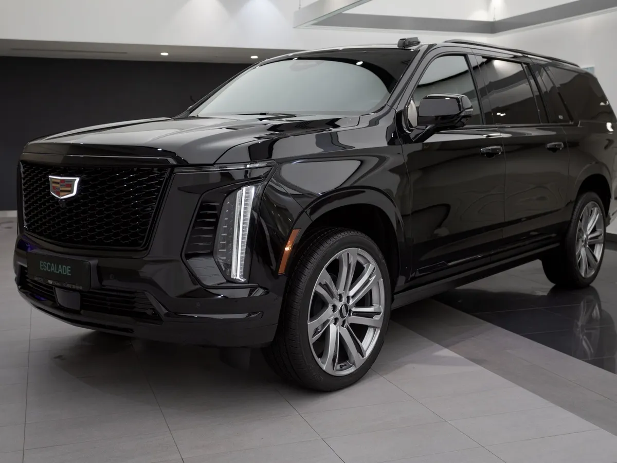 АВИЛОН - Cadillac Escalade 6.2 ESV AT AWD (420 л.с.) Sport Platinum Черный - slide 10106036