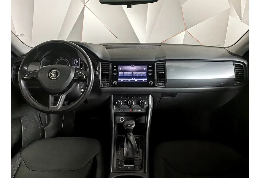 АВИЛОН - Skoda Kodiaq 1.4 TSI DSG (150 л.с.) Белый - slide 13