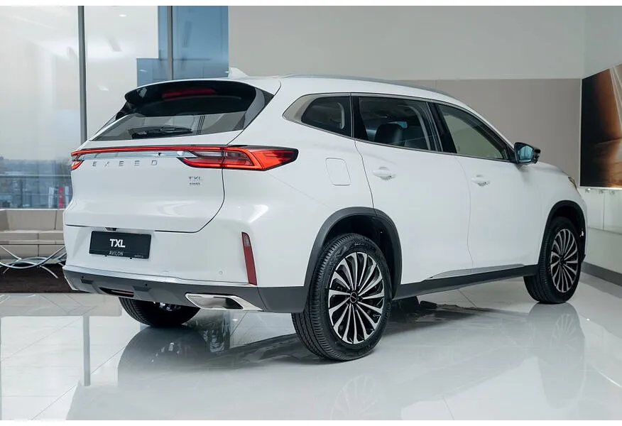 EXEED TXL 2.0 DCT7 AWD (197 л.с.) Flagship Белый в АВИЛОН. Слайд №8