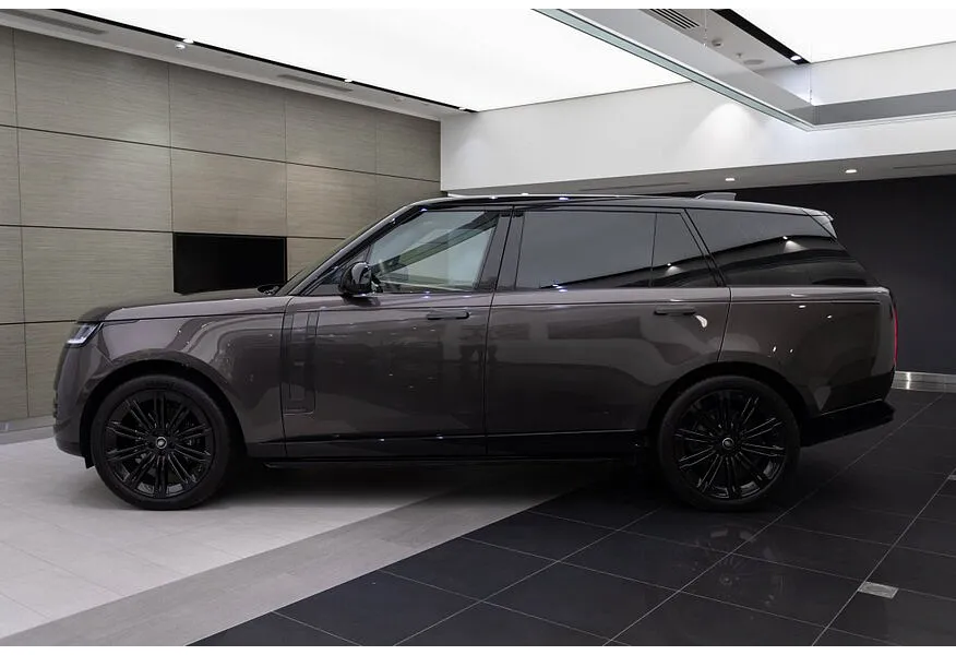 Land Rover Range Rover 3.0 D350 LWB AT AWD (350 л.с.) Autobiography Серый в АВИЛОН. Слайд №2