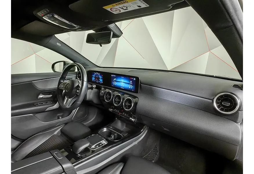 Mercedes-Benz A-Класс A 200 7G-DCT (150 л.с.) Progressive Серебристый в АВИЛОН. Слайд №13