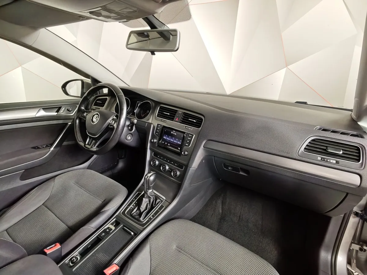 Volkswagen Golf 1.4 TSI BlueMotion DSG (122 л.с.) Comfortline Серебристый в АВИЛОН. Слайд №13