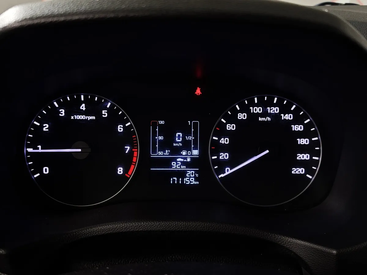 Hyundai Creta 1.6 MT (123 л.с.) Active Серебристый в АВИЛОН. Слайд №17