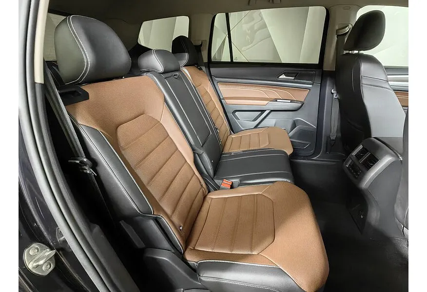АВИЛОН - Volkswagen Teramont 2.0T AT 4Motion (220 л.с.) Status Черный - slide 11