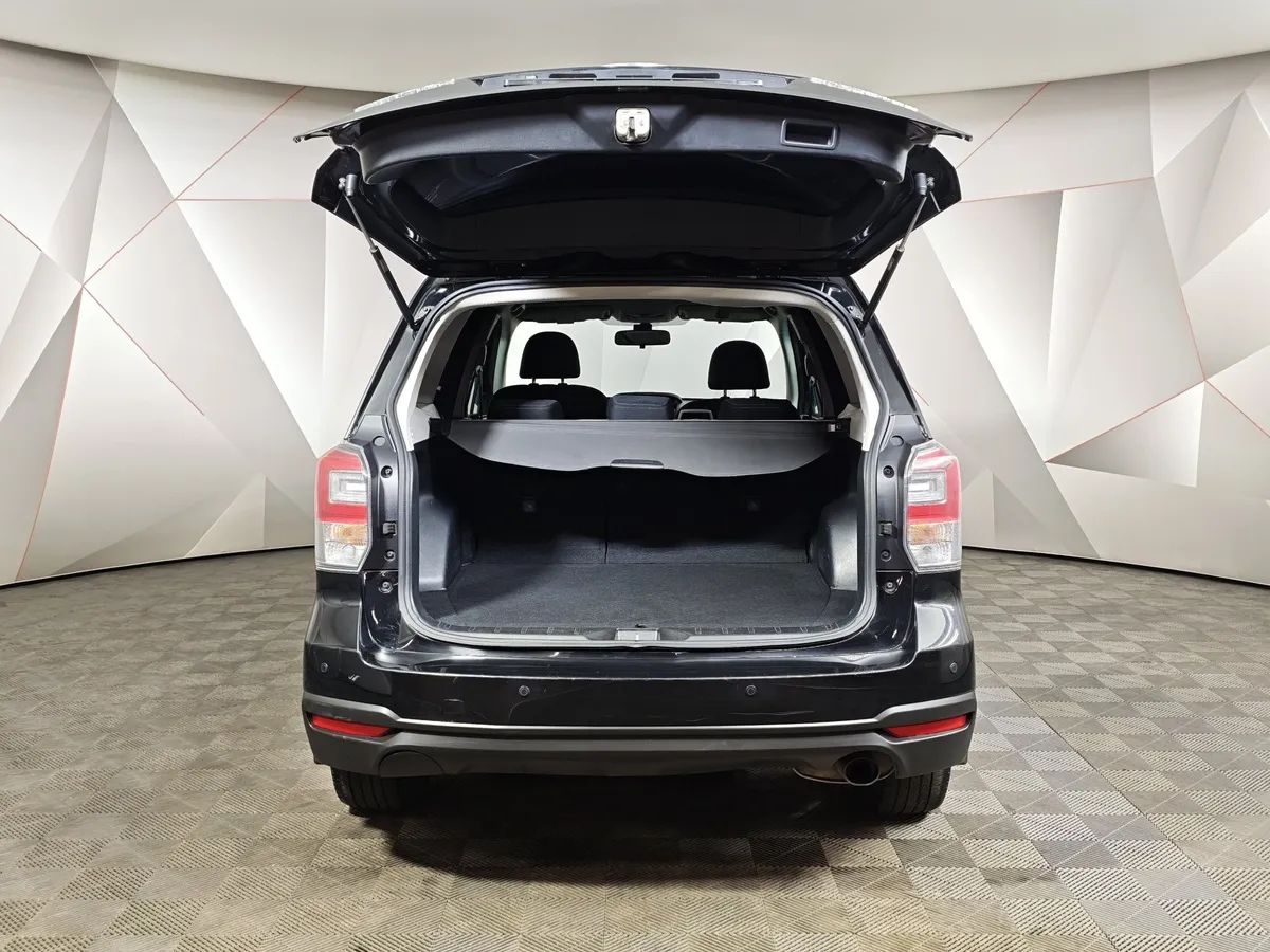 Subaru Forester 2.0i Lineartronic AWD (150 л.с.) Черный в АВИЛОН. Слайд №11