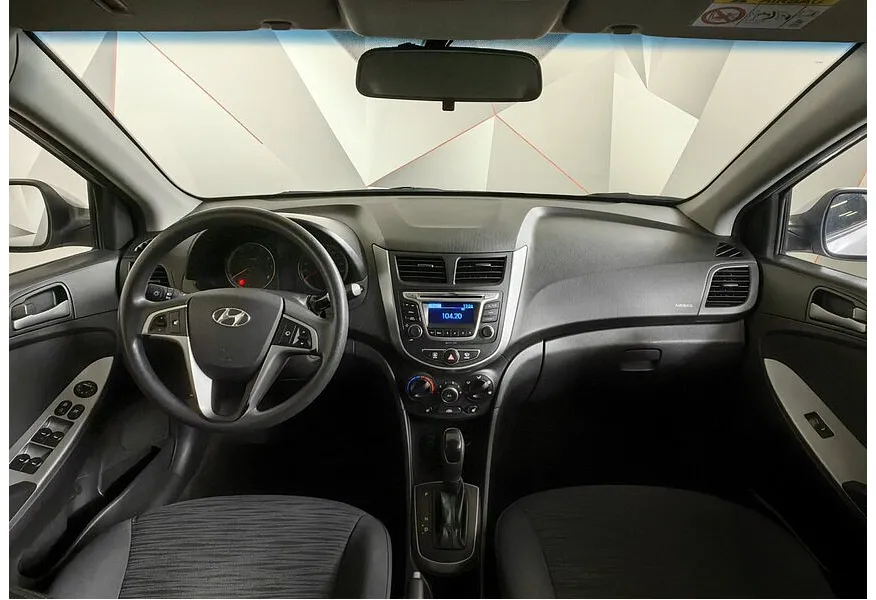Hyundai Solaris 1.6 AT (123 л.с.) Comfort Серебристый в АВИЛОН. Слайд №12