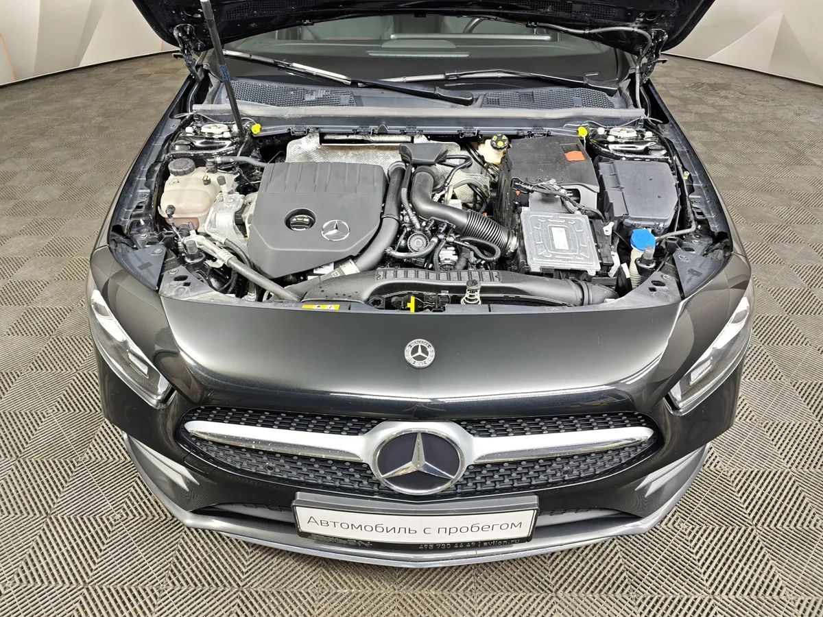 Mercedes-Benz A-Класс A 200 7G-DCT (150 л.с.) Sport Черный в АВИЛОН. Слайд №11