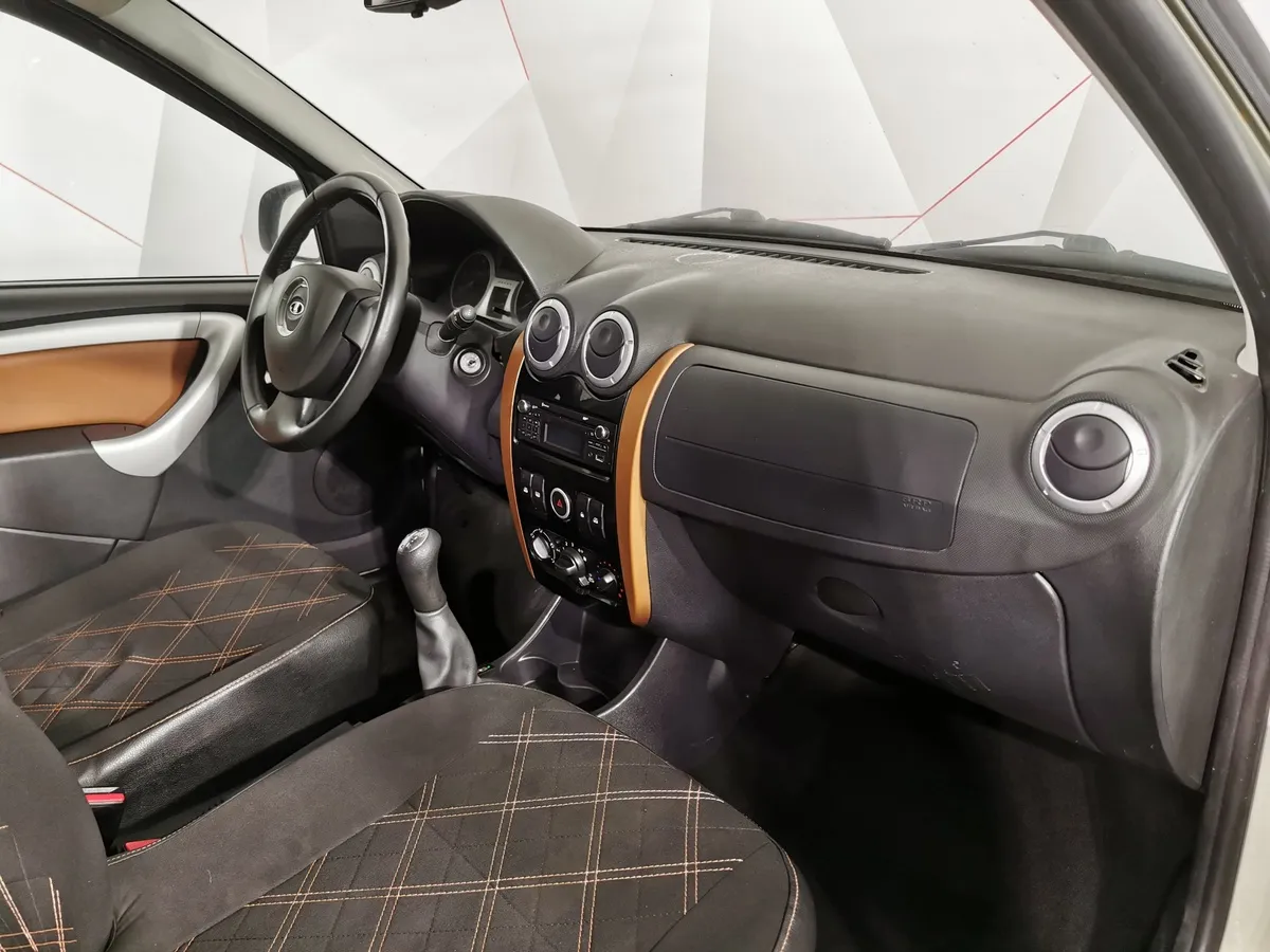 ВАЗ (Lada) Largus 1.6 MT 16 кл (5 мест) (102 л.с.) KS045-52-X00 Luxe Бежевый в АВИЛОН. Слайд №11
