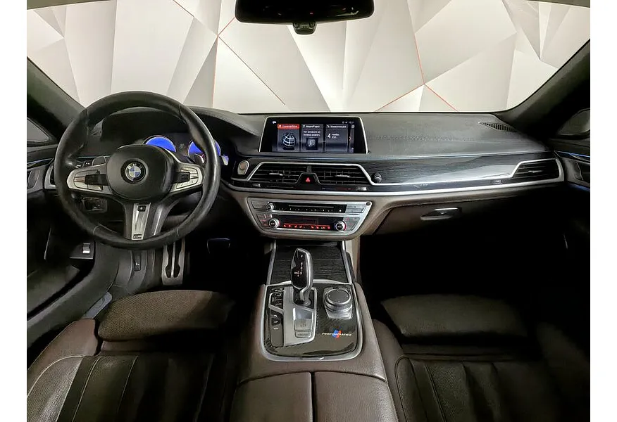 LIVE. Слайд №9