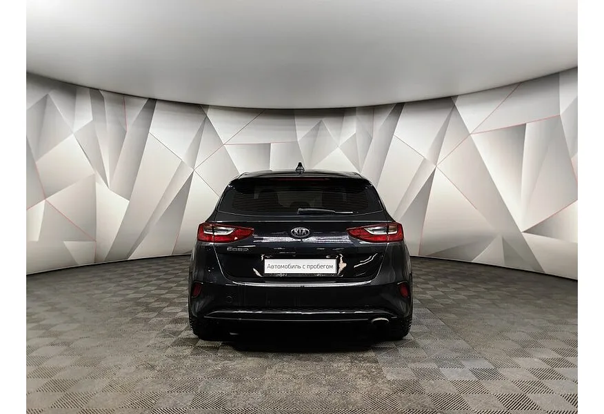 Kia Ceed 1.6 AT (130 л.с.) Luxe Черный в АВИЛОН. Слайд №8